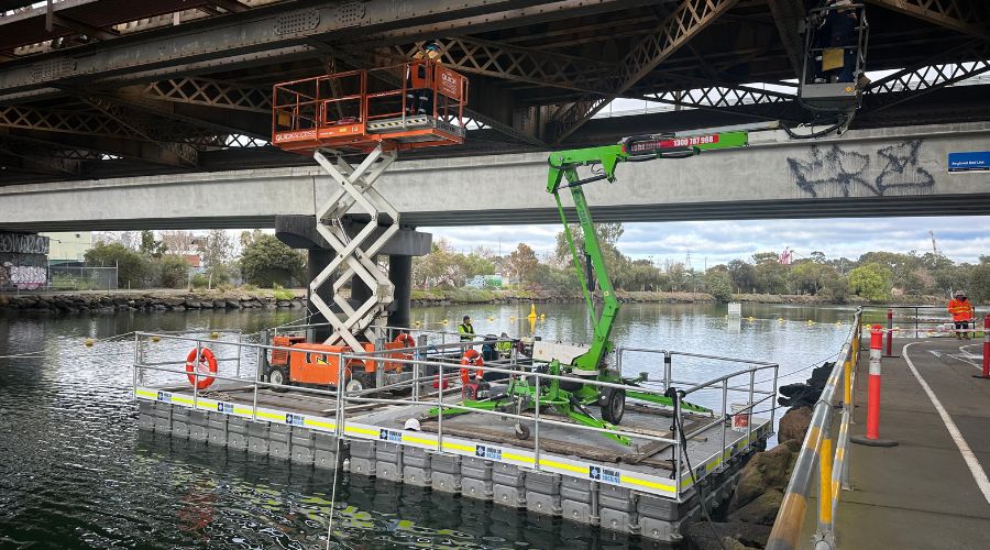 Floating modular pontoons for bridge repairs Melbourne