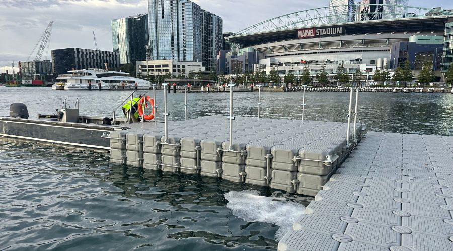Modular docking being mobilised by boat